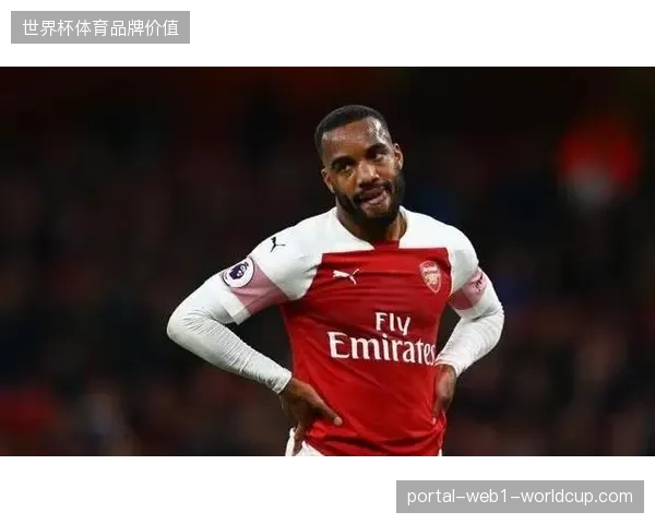 法国队的中卫储备，能有效应对拥有强力中锋的英格兰队